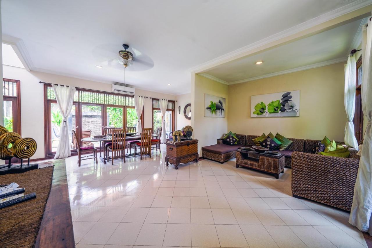 Villa Mica - Kuta - 5 Bedrooms - 5 Bathrooms - Great Location Luaran gambar