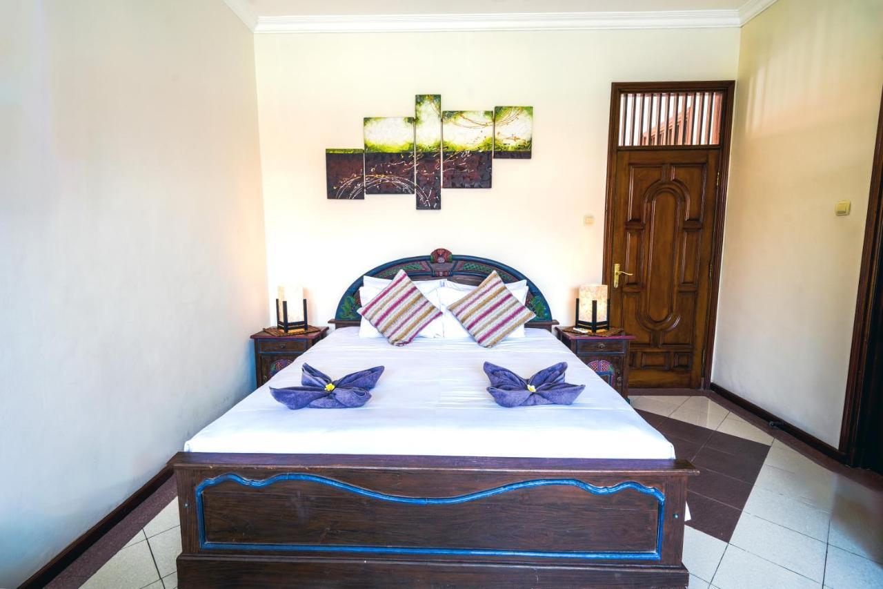 Villa Mica - Kuta - 5 Bedrooms - 5 Bathrooms - Great Location Luaran gambar